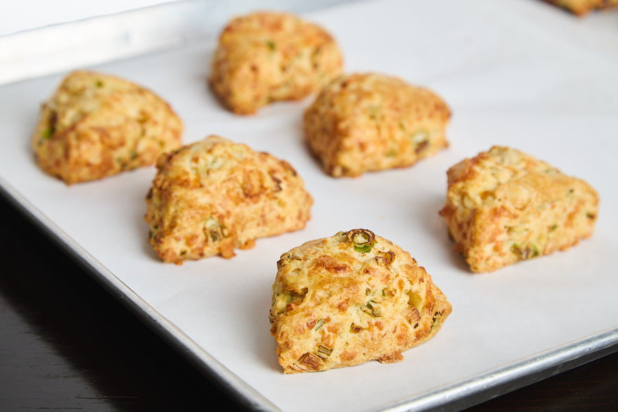 Mini Cheddar Scallion Scones – Rustic Bakery Cafés